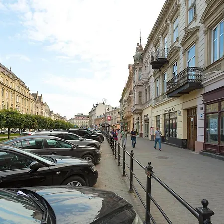 Apartment центр на вулиці проспект шевченка 12 навпроти макдональса з балконом Lemberg