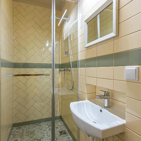 Apartment центр на вулиці проспект шевченка 12 навпроти макдональса з балконом