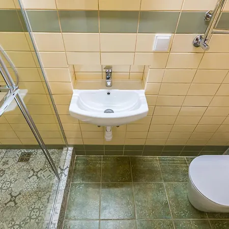 центр на вулиці проспект шевченка 12 навпроти макдональса з балконом Apartament