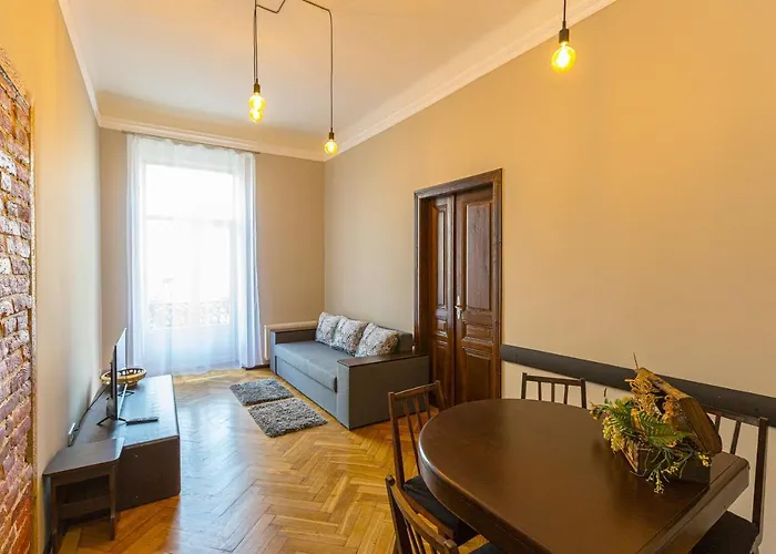 Lägenhet центр на вулиці проспект шевченка 12 навпроти макдональса з балконом