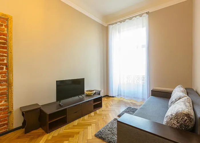 центр на вулиці проспект шевченка 12 навпроти макдональса з балконом Lejlighed Lviv