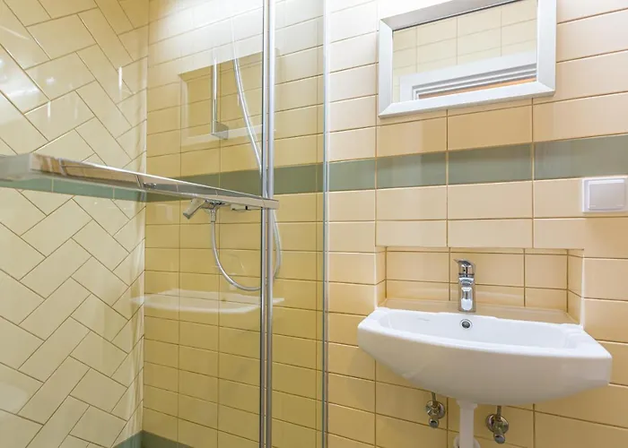 Lejlighed центр на вулиці проспект шевченка 12 навпроти макдональса з балконом *