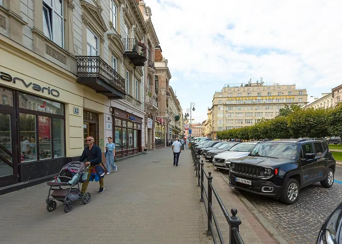 Lägenhet центр на вулиці проспект шевченка 12 навпроти макдональса з балконом Lviv