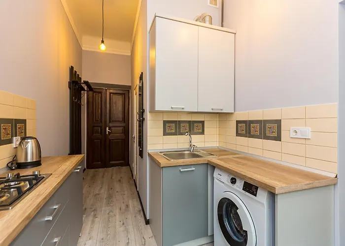 центр на вулиці проспект шевченка 12 навпроти макдональса з балконом Lejlighed *